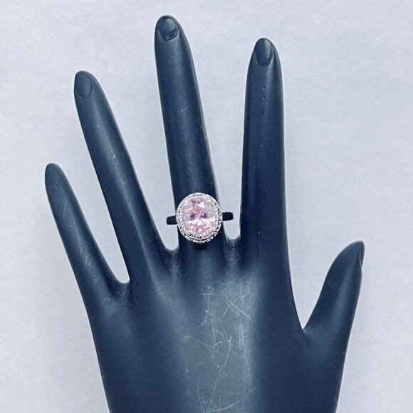 Silver Tone With Pink Glass Rhinestone Statement Ring (R367) - Picture 1 of 6